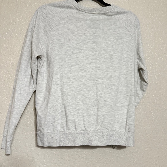 Christmas Snoopy Peanuts Long Sleeve Top Size Medium Christmas Tree - Picture 2 of 5